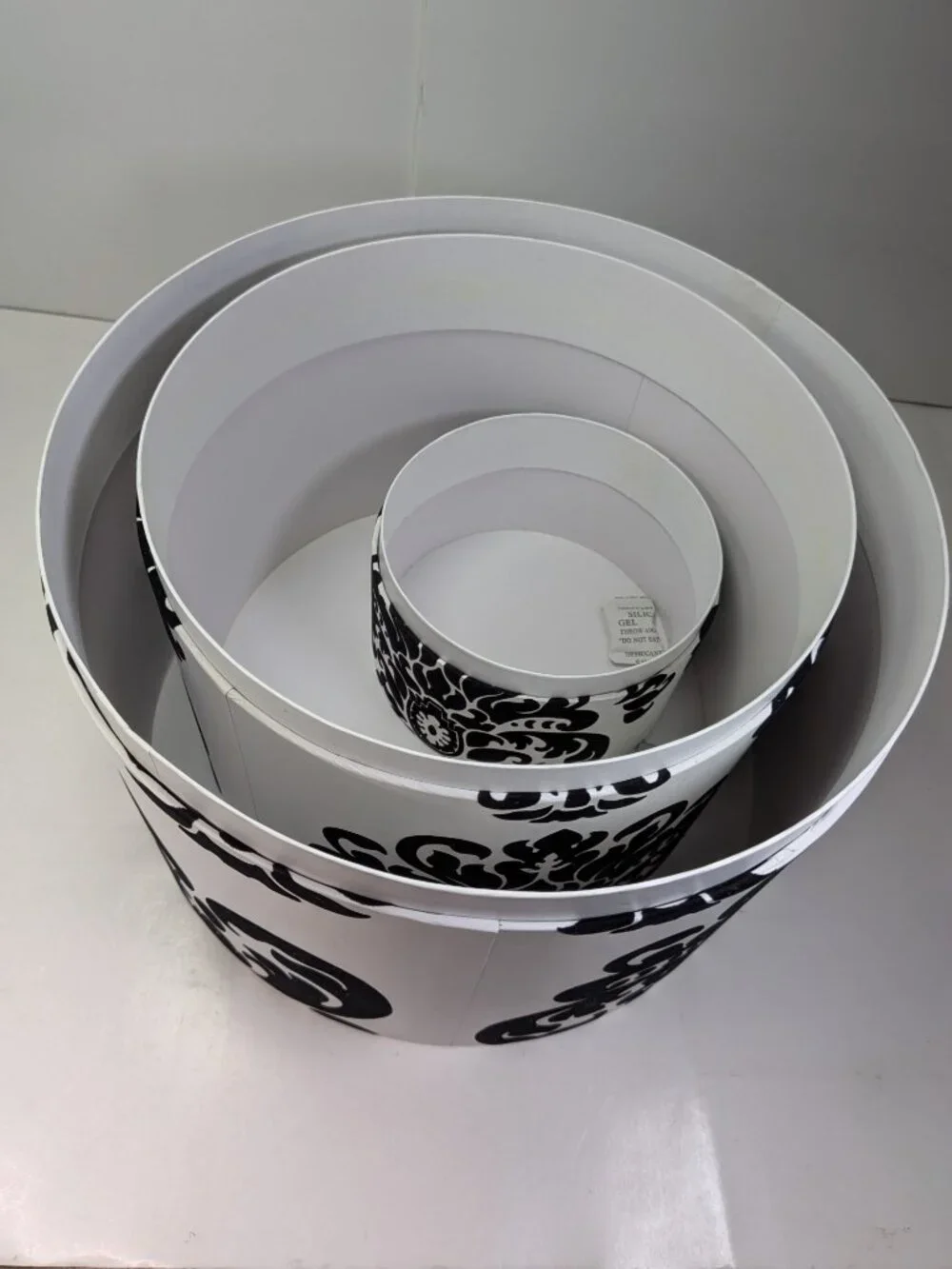 Set of 3 Vintage Flocked Damask Hat Boxes Black & White Round Nesting Storage